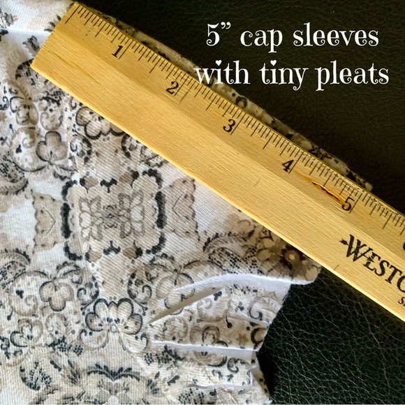 Style & Co | Hi Low Shirt with Crystal-like Adornments | Size PS - Picture 5 of 13